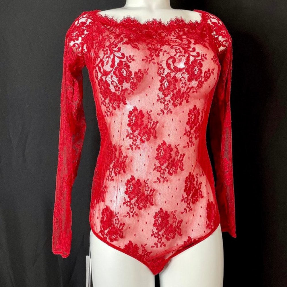 LONG SLEEVE LACE BODYSUIT